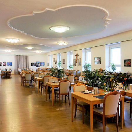 Kloster Maria Hilf บึล ภายนอก รูปภาพ