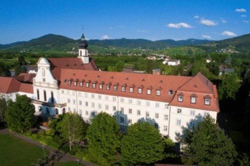 Kloster Maria Hilf บึล ภายนอก รูปภาพ