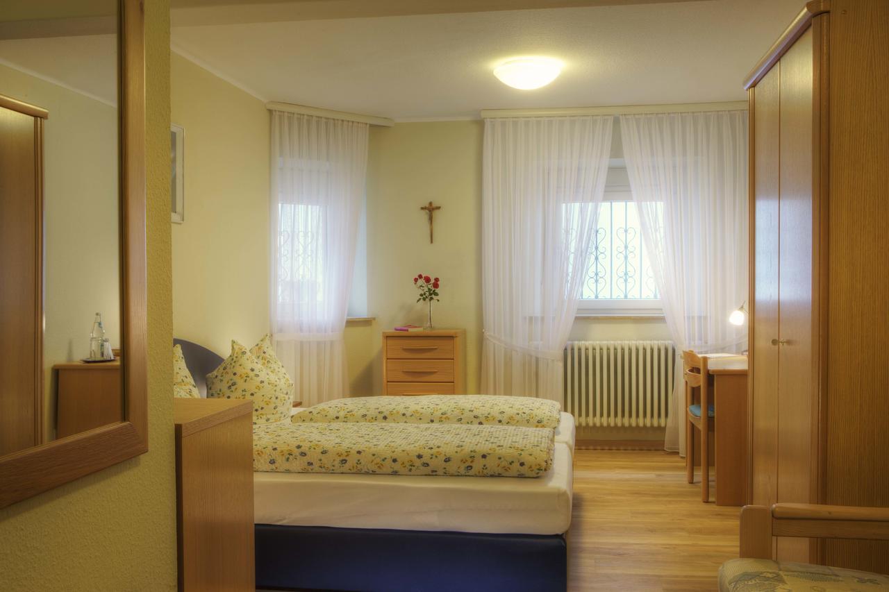 Kloster Maria Hilf บึล ภายนอก รูปภาพ